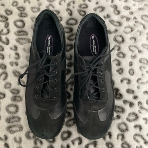 Leather Oxfords - Picture 2 of 7